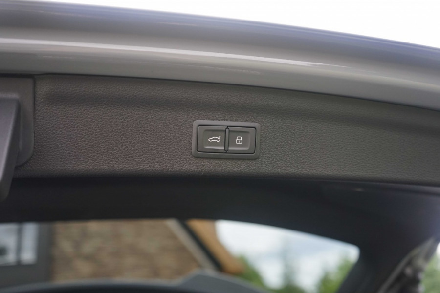 Audi RSQ3 RS Q3 2.5 TFSI 400PK Pano/Eventuri/Sonos/360/Trkhk/VOL