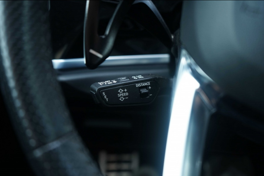 Audi RSQ3 RS Q3 2.5 TFSI 400PK Pano/Eventuri/Sonos/360/Trkhk/VOL