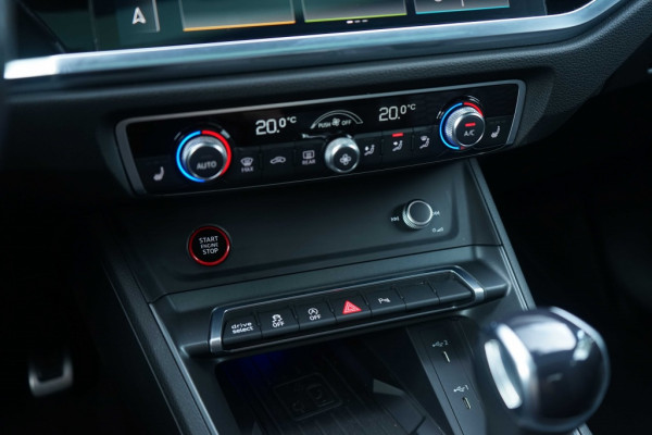 Audi RSQ3 RS Q3 2.5 TFSI 400PK Pano/Eventuri/Sonos/360/Trkhk/VOL