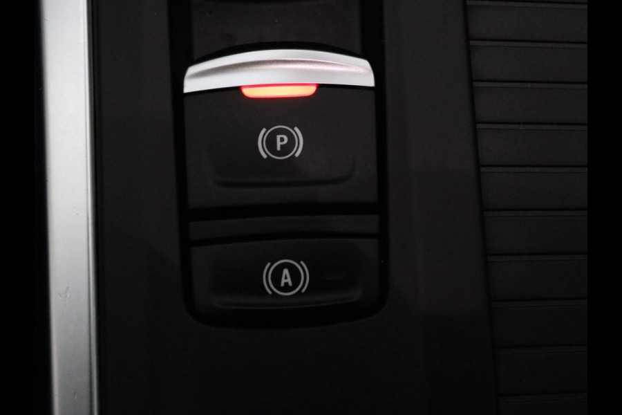 Renault MEGANE Estate TCe 140pk Techno EDC/AUTOMAAT BOSE | Camera | Climate | Parksens. v+a | Stoel-/stuurverwarming