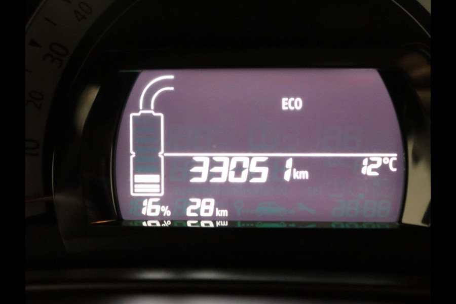Renault Twingo Z.E. R80 E-Tech Techno 22 kWh Camera | Climate | Cruise | Navi | Parksens. achter