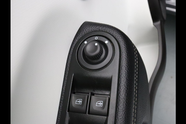 Renault Twingo Z.E. R80 E-Tech Techno 22 kWh Camera | Climate | Cruise | Navi | Parksens. achter