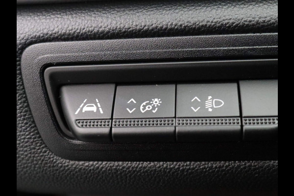 Renault Captur TCe 90pk techno Camera | Cruise | Climate | Parksens. v+a | Navi
