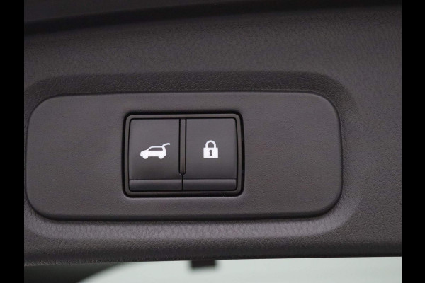 Nissan QASHQAI 158pk MHEV Xtronic Tekna 360° Camera | Adapt. cruise | Head-Up | Navi | Panoramadak