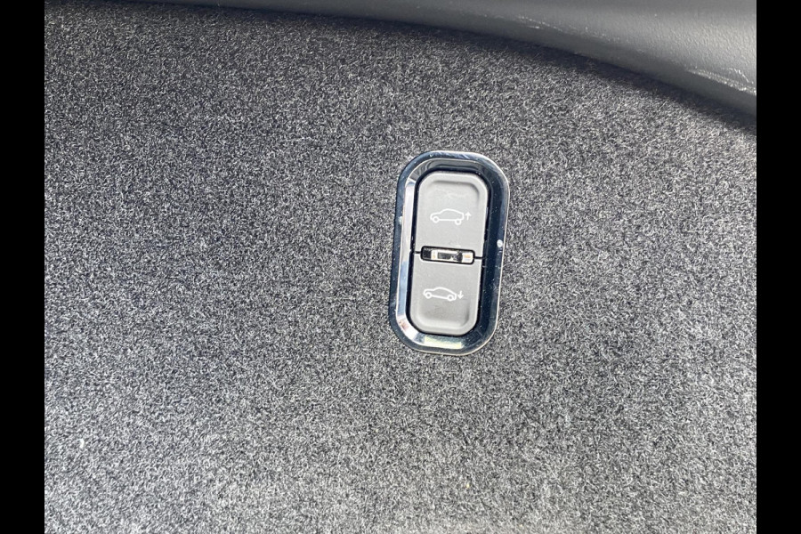 ZEEKR 001 AWD Privilege 100 kWh ORIG. NL. NAP KM. | ELEK. TREKHAAK | ZEER COMPLETE AUTO