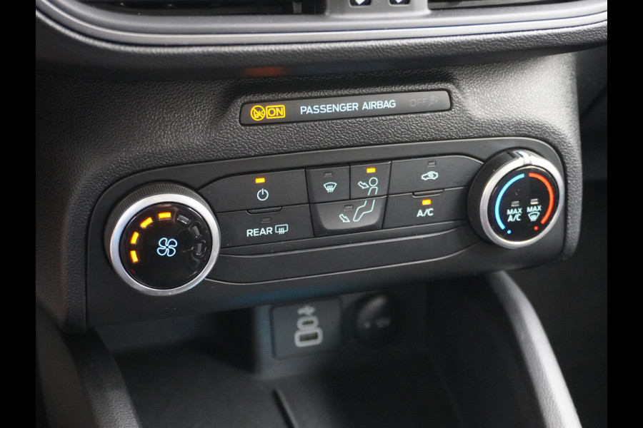 Ford FOCUS Wagon T100PK Navi Apple Carplay Android Connected Airco Cruise Control Keyless Led Lane Assist PDC TPMS Lmv EasyFold DAB Rijstrooksensor met correctie Wifi Bluetooth Connected services A-label EURO6 Origin.NLse auto