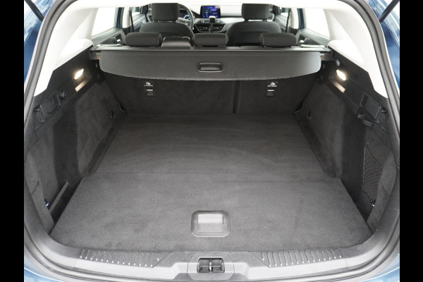 Ford FOCUS Wagon T100PK Navi Apple Carplay Android Connected Airco Cruise Control Keyless Led Lane Assist PDC TPMS Lmv EasyFold DAB Rijstrooksensor met correctie Wifi Bluetooth Connected services A-label EURO6 Origin.NLse auto