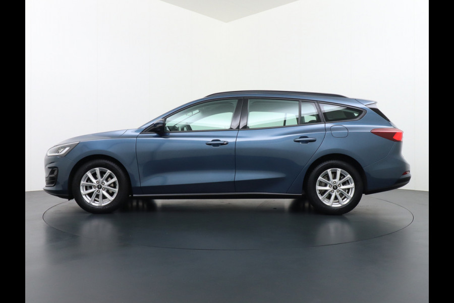 Ford FOCUS Wagon T100PK Navi Apple Carplay Android Connected Airco Cruise Control Keyless Led Lane Assist PDC TPMS Lmv EasyFold DAB Rijstrooksensor met correctie Wifi Bluetooth Connected services A-label EURO6 Origin.NLse auto