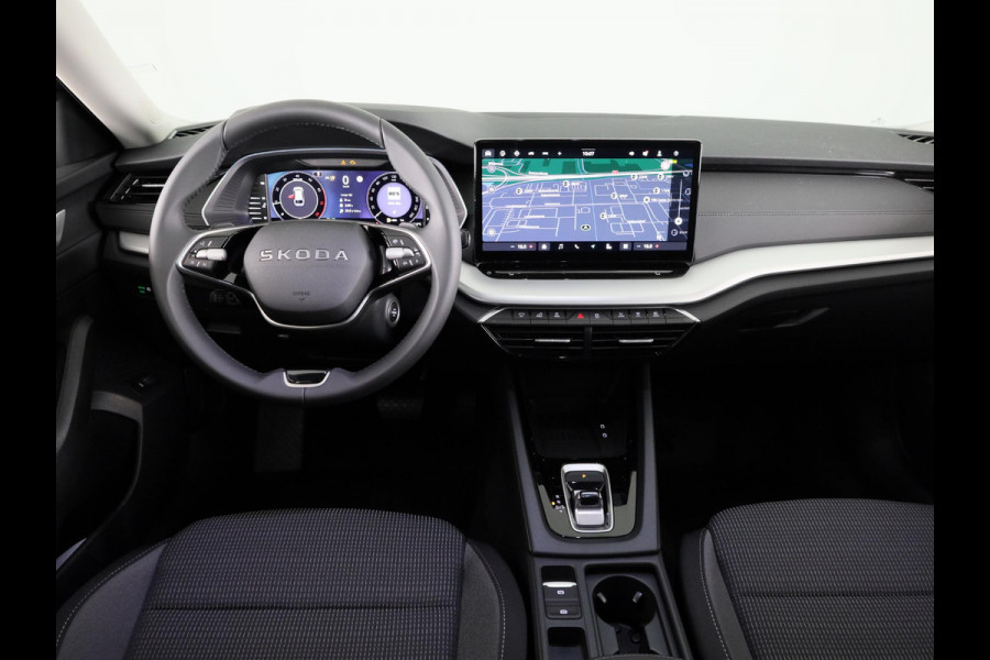 Škoda Octavia Combi FL Business Edition Plus 1.5 TSI m-HEV 115pk DSG-7