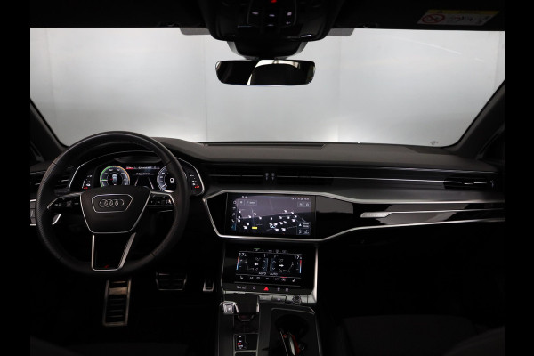 Audi A6 Avant 55 TFSI e quattro Pro Line S Competition 367pk  | Panoramadak | Trekhaak | Head up display | Matrix Led