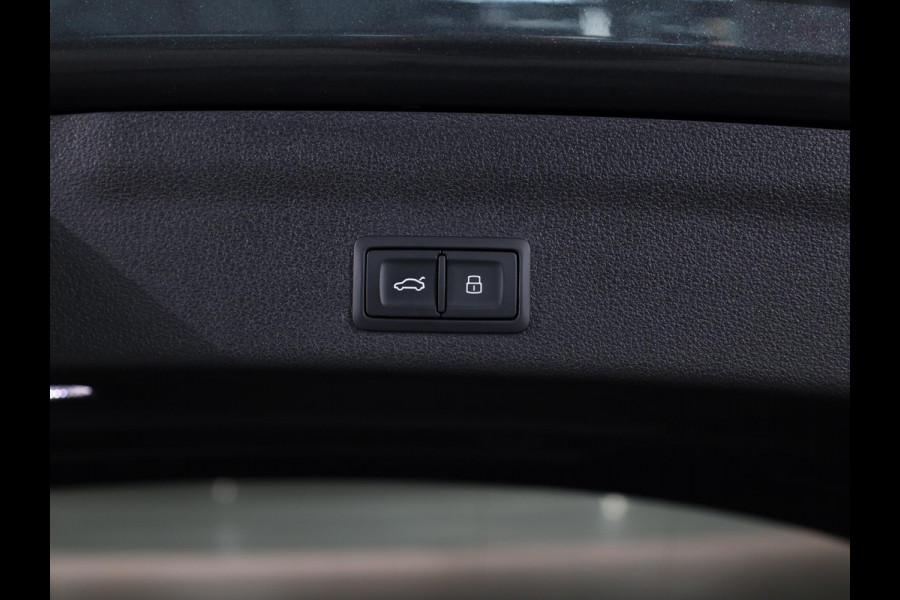 Audi A6 Avant 55 TFSI e quattro Pro Line S Competition 367pk  | Panoramadak | Trekhaak | Head up display | Matrix Led