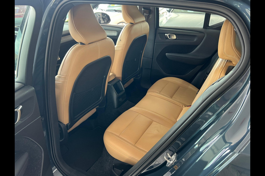Volvo XC40 1.5 T5 Twin Engine Inscription NL AUTO | LEDER | STOELVERW | 5x voorraad