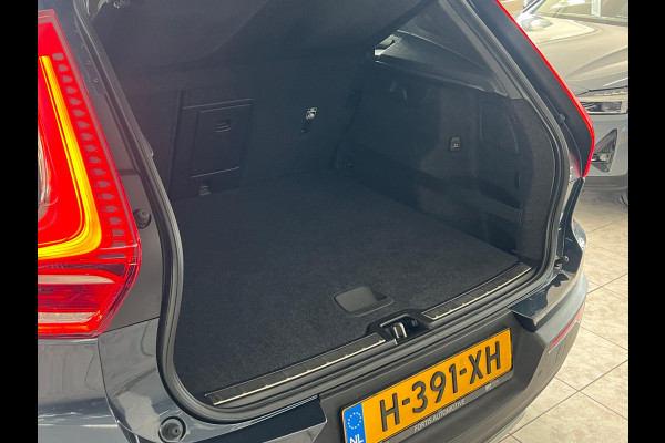 Volvo XC40 1.5 T5 Twin Engine Inscription NL AUTO | LEDER | STOELVERW | 5x voorraad