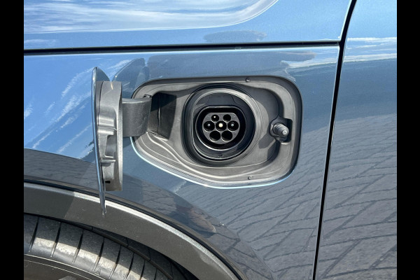 Volvo XC40 1.5 T5 Twin Engine Inscription NL AUTO | LEDER | STOELVERW | 5x voorraad