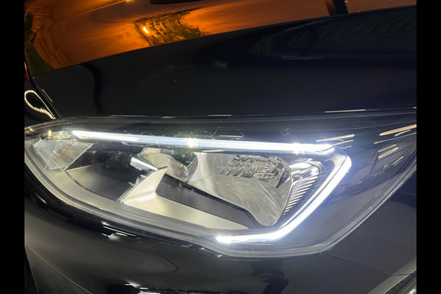 Ford Focus 1.0 EcoBoost ST Line Business Garantie Head-Up Camera StuurVW StoelVW PDC Cruise Navi Clima LED DAB Rijklaar