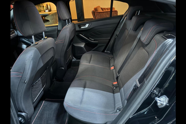 Ford Focus 1.0 EcoBoost ST Line Business Garantie Head-Up Camera StuurVW StoelVW PDC Cruise Navi Clima LED DAB Rijklaar
