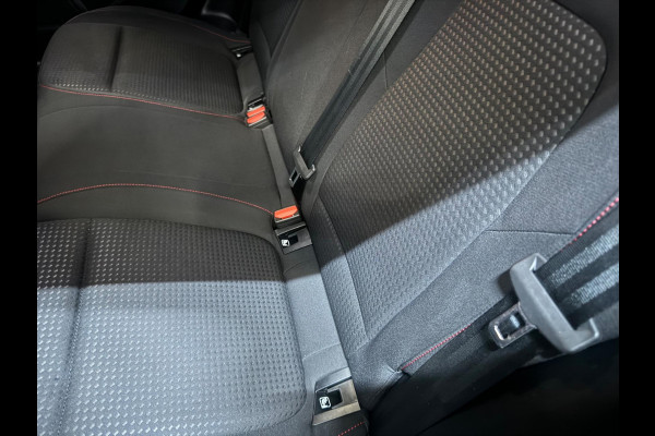 Ford Focus 1.0 EcoBoost ST Line Business Garantie Head-Up Camera StuurVW StoelVW PDC Cruise Navi Clima LED DAB Rijklaar