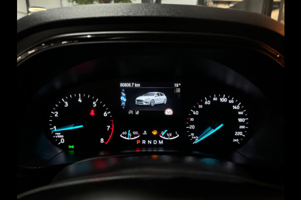 Ford Focus 1.0 EcoBoost ST Line Business Garantie Head-Up Camera StuurVW StoelVW PDC Cruise Navi Clima LED DAB Rijklaar