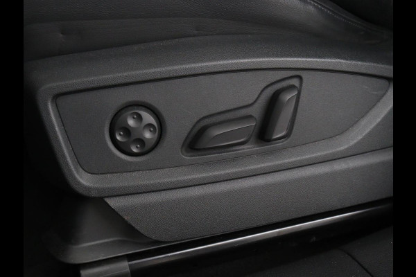 Audi Q5 Sportback 50 TFSI e S edition | Stoelverwarming | Adaptive cruise | Carplay | Matrix LED | Half leder | Sportstoelen | Virtual Cockpit | PHEV