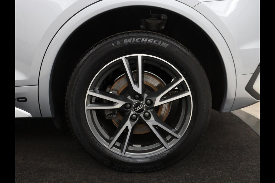 Audi Q5 Sportback 50 TFSI e S edition | Stoelverwarming | Adaptive cruise | Carplay | Matrix LED | Half leder | Sportstoelen | Virtual Cockpit | PHEV