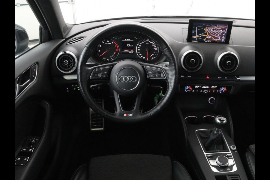 Audi A3 1.0 TFSI Sport S Line Edition | Full LED | Sportstoelen | Navigatie | Climate control | Parkeerhulp | Cruise control