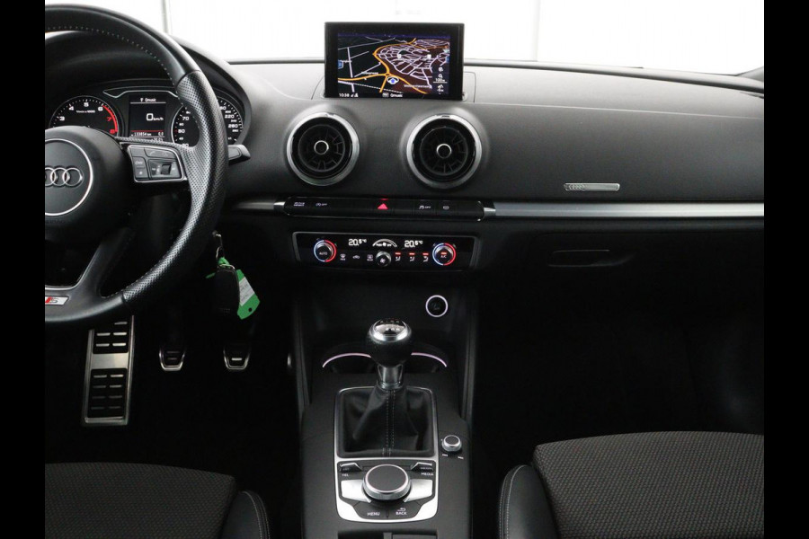 Audi A3 1.0 TFSI Sport S Line Edition | Full LED | Sportstoelen | Navigatie | Climate control | Parkeerhulp | Cruise control