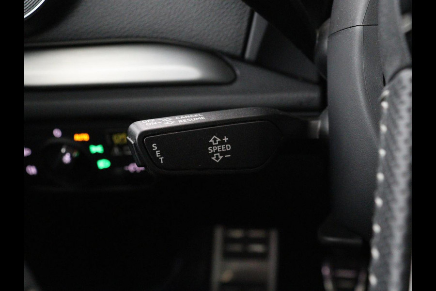 Audi A3 1.0 TFSI Sport S Line Edition | Full LED | Sportstoelen | Navigatie | Climate control | Parkeerhulp | Cruise control