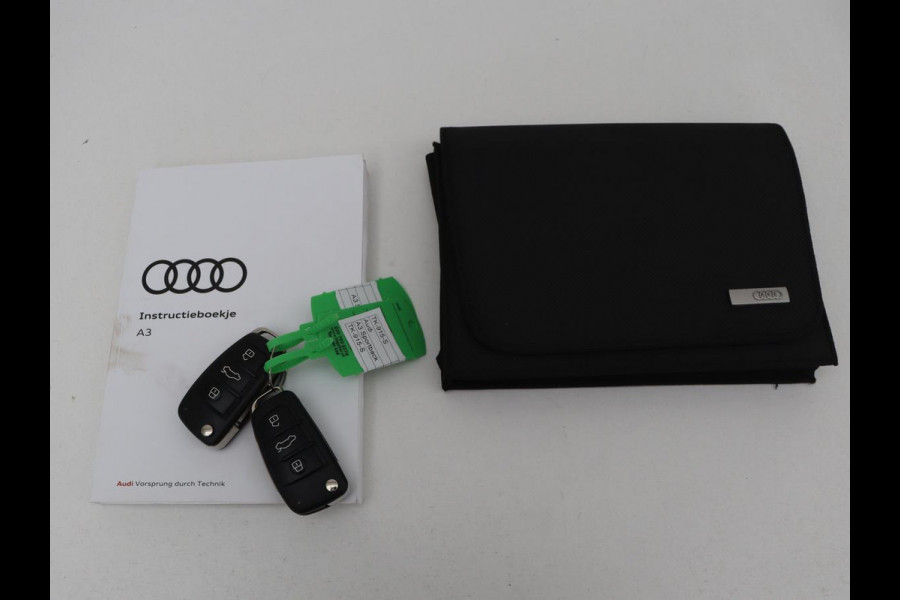 Audi A3 1.0 TFSI Sport S Line Edition | Full LED | Sportstoelen | Navigatie | Climate control | Parkeerhulp | Cruise control