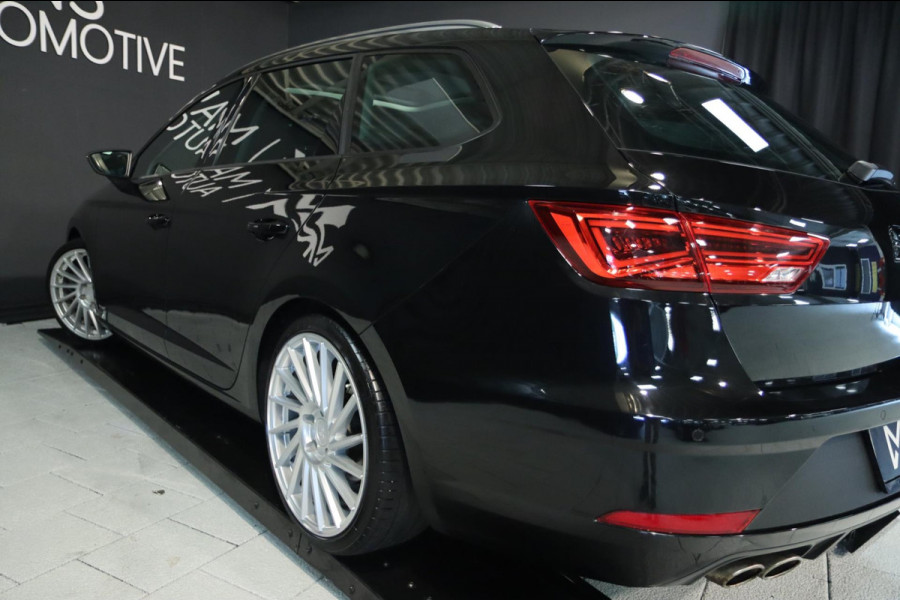 Seat León ST 1.4 TSI FR / PANODAK / CARPLAY / LED / PDC V+A / STOELVERW