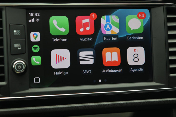 Seat León ST 1.4 TSI FR / PANODAK / CARPLAY / LED / PDC V+A / STOELVERW