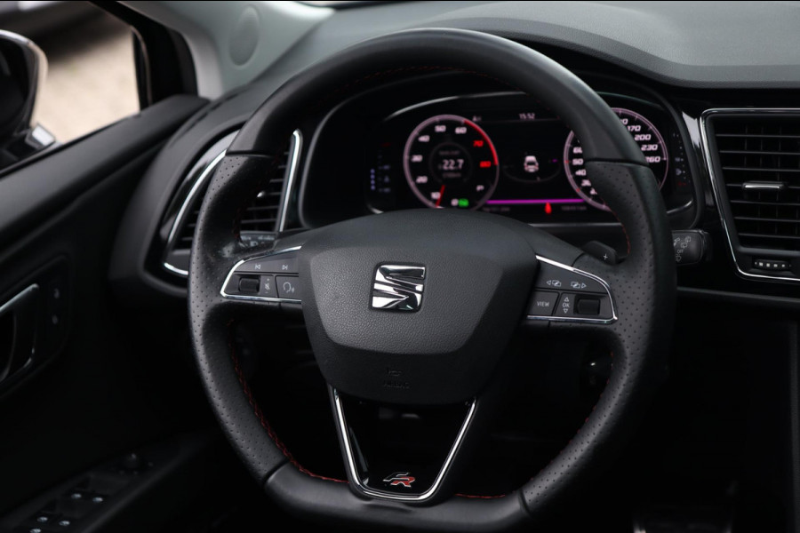 Seat León ST 1.4 TSI FR / PANODAK / CARPLAY / LED / PDC V+A / STOELVERW