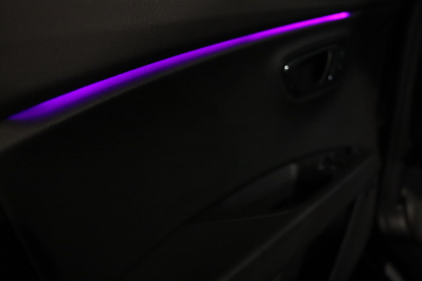 Seat León ST 1.4 TSI FR / PANODAK / CARPLAY / LED / PDC V+A / STOELVERW