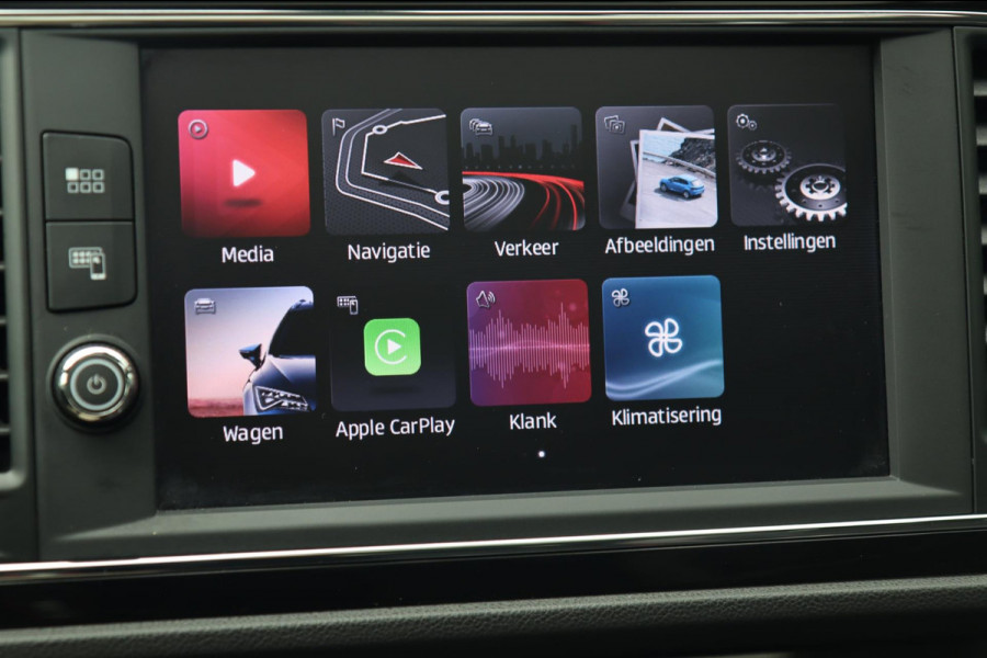 Seat León ST 1.4 TSI FR / PANODAK / CARPLAY / LED / PDC V+A / STOELVERW