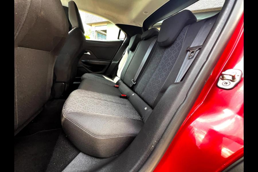 Opel Mokka 1.2 Turbo Edition Carplay_Stuur verw_Lane dep