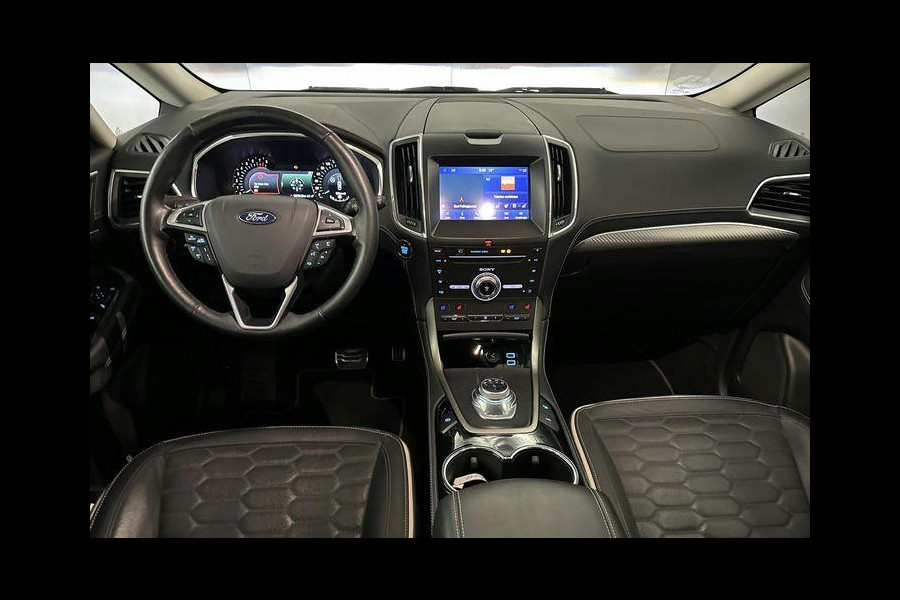 Ford S-Max 2.5 FHEV 7p Vignale 190pk | Full LED | Sony Navigatie | 7 persoons | Winterpack | Trekhaak | Massage Stoelen | Adaptieve Cruise Controle |