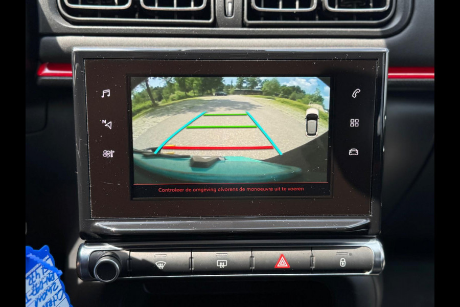 Citroën C3 1.2 PureTech 110 pk S&S Shine, vele opties, achteruitrijcamera , NL met nationale auto pas