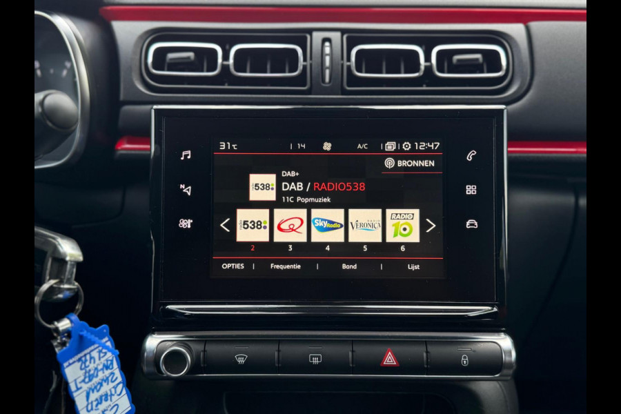 Citroën C3 1.2 PureTech 110 pk S&S Shine, vele opties, achteruitrijcamera , NL met nationale auto pas