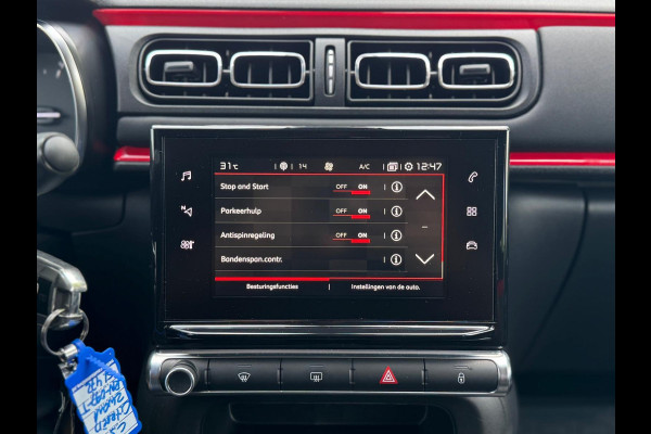 Citroën C3 1.2 PureTech 110 pk S&S Shine, vele opties, achteruitrijcamera , NL met nationale auto pas
