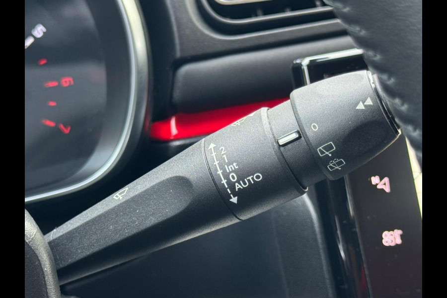 Citroën C3 1.2 PureTech 110 pk S&S Shine, vele opties, achteruitrijcamera , NL met nationale auto pas