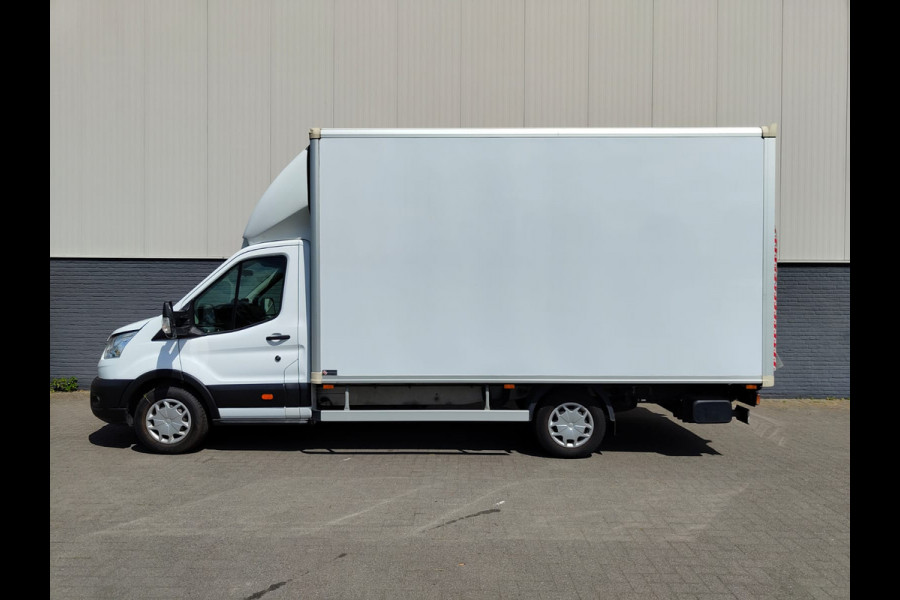Ford Transit Bakwagen+Laadklep Meubelbak+Laaddeur Euro 6.2 2.0D 130PK L4H3 DHollandia 3-Persoons Navi Airco Ford-Connect-Sync 3 Adaptive-Boch Lane-Assist Lat om Lat betimmering Betonplex vloer Zijdeur 1e Eigenaar