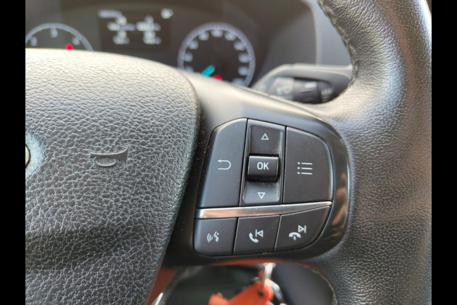 Ford Transit Bakwagen+Laadklep Meubelbak+Laaddeur Euro 6.2 2.0D 130PK L4H3 DHollandia 3-Persoons Navi Airco Ford-Connect-Sync 3 Adaptive-Boch Lane-Assist Lat om Lat betimmering Betonplex vloer Zijdeur 1e Eigenaar
