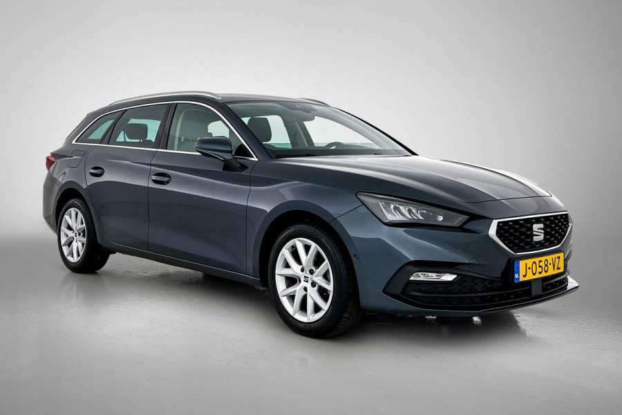 Seat Leon Sportstourer 1.5 TSI Style Launch Edition (TREKHAAK ELEKT. WEGKLAPBAAR, CAMERA, CARPLAY, 1e EIGENAAR, GOED ONDERHOUDEN)