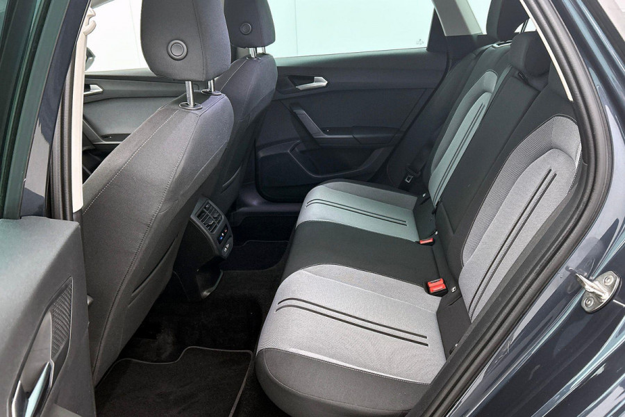 Seat Leon Sportstourer 1.5 TSI Style Launch Edition (TREKHAAK ELEKT. WEGKLAPBAAR, CAMERA, CARPLAY, 1e EIGENAAR, GOED ONDERHOUDEN)