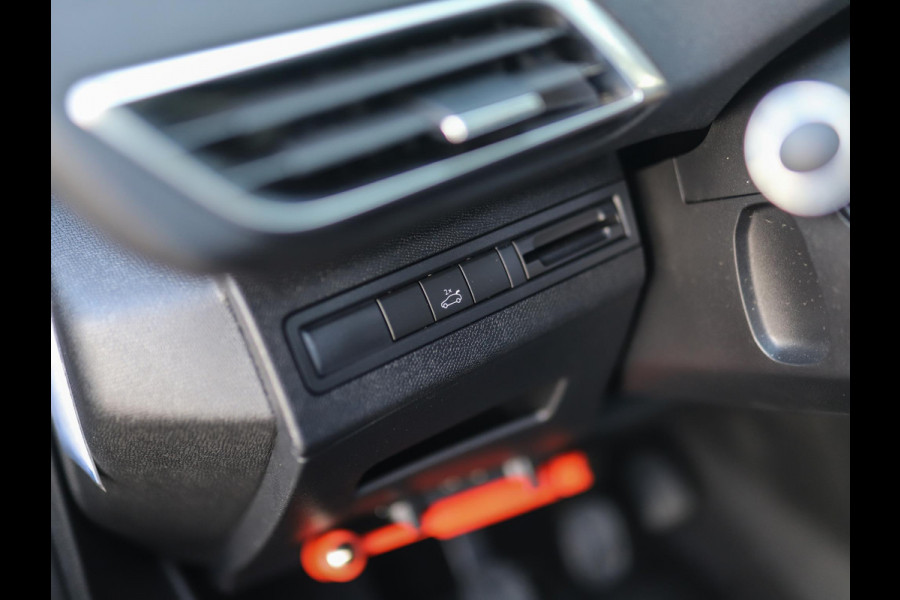 Peugeot 3008 1.5 BlueHDi Blue Lease Premium | Pano | Camera | Focal | Memory | Keyless