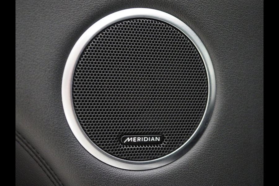 Land Rover Range Rover Sport P400e HSE | Panoramadak | Luchtvering | Meridian | Keyless | Camera | Carplay