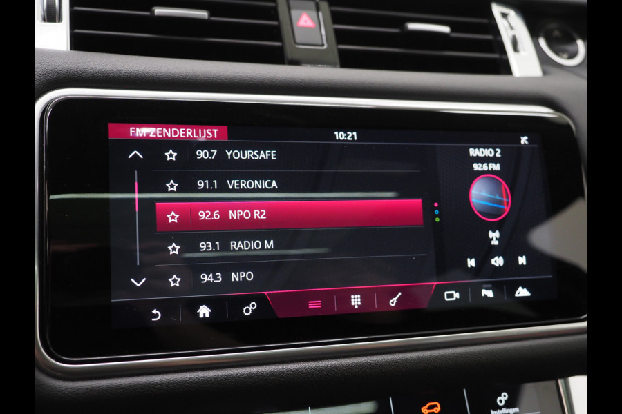 Land Rover Range Rover Sport P400e HSE | Panoramadak | Luchtvering | Meridian | Keyless | Camera | Carplay