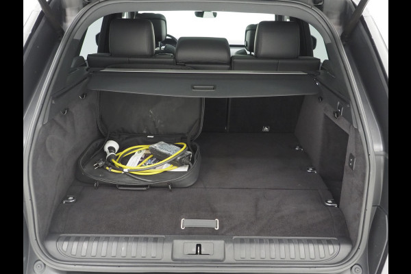 Land Rover Range Rover Sport P400e HSE | Panoramadak | Luchtvering | Meridian | Keyless | Camera | Carplay
