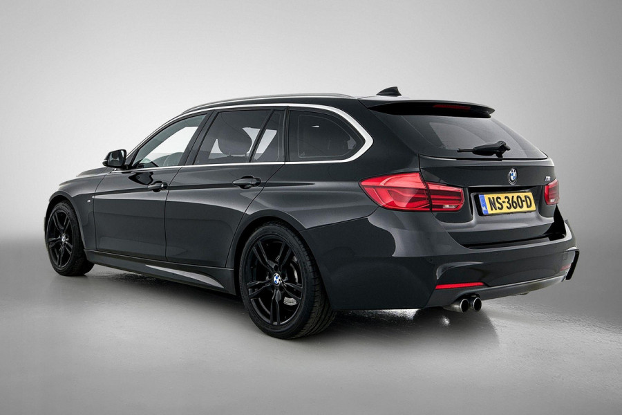 BMW 3 Serie Touring 320i Edition M Sport Shadow High Executive (NL-auto, Panorama, StoelV, Climate Con, Navi Pro, Etc)