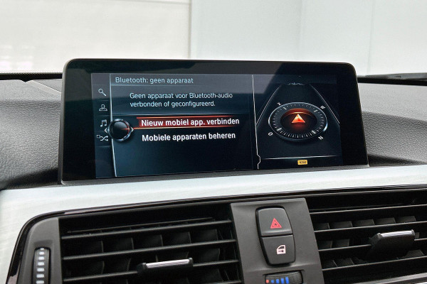 BMW 3 Serie Touring 320i Edition M Sport Shadow High Executive (NL-auto, Panorama, StoelV, Climate Con, Navi Pro, Etc)