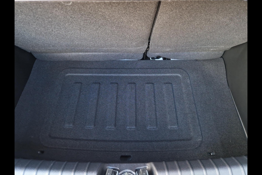 Kia Picanto 1.0 DPI GT-Line | Open Dak | BSD | Key-Less | Draadloos Opladen | Climate | Stoelverwarming |